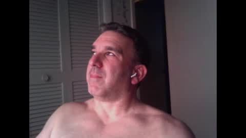 Snapshot of oceanmanx chatting on 02.26.26 Ocean online show from 02.26.26