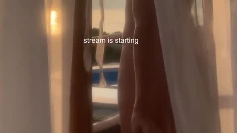 Snapshot of ocicat chatting on 12.22.24 hi im Janasmall boobs big heart  warm pussy  online show from 12.22.24