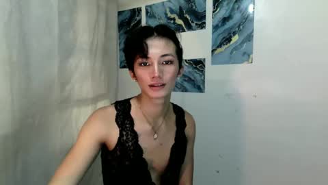 Snapshot of odelaxox1 chatting on 05.24.26 Odela online show from 05.24.26