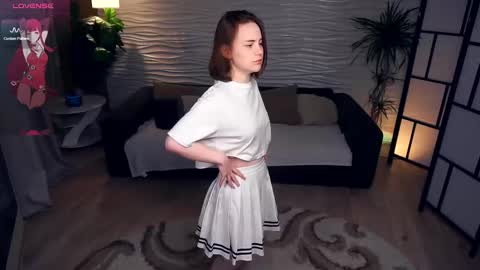 Snapshot of odellabowman chatting on 03.07.25 Night Odella Bowman Julia online show from 03.07.25