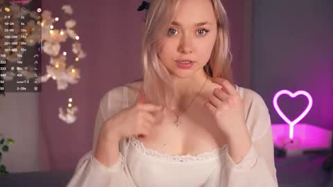 Snapshot of odelynbrower chatting on 02.17.26 Alice online show from 02.17.26