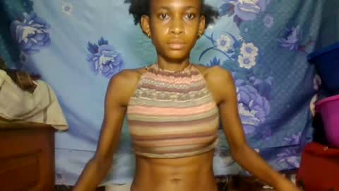 Snapshot of odiane26 chatting on 06.25.26 odiane26 online show from 06.25.26