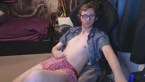 Snapshot of odinsclone chatting on 09.23.25 odin yes thats my real name online show from 09.23.25