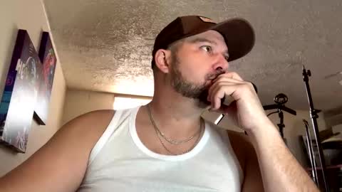 Snapshot of odinstone chatting on 01.13.26 Odin Stone online show from 01.13.26