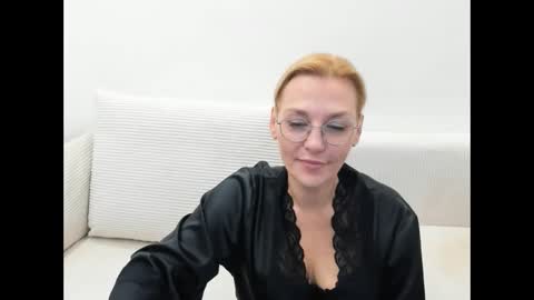 Snapshot of oeigesmik chatting on 04.08.26 oeigesmik online show from 04.08.26