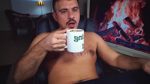 officeman7 online show from 01.22.25