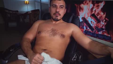 officeman7 online show from 02.02.25