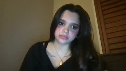 Snapshot of officialbambibreeze chatting on 02.09.25 Bambi online show from 02.09.25