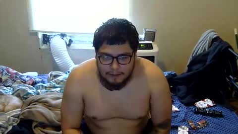 Snapshot of oflores77 chatting on 10.26.25 oscar flores online show from 10.26.25