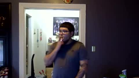 Snapshot of oflores77 chatting on 05.30.26 oscar flores online show from 05.30.26