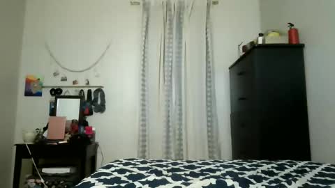 Lit en Cama online show from 01.10.25