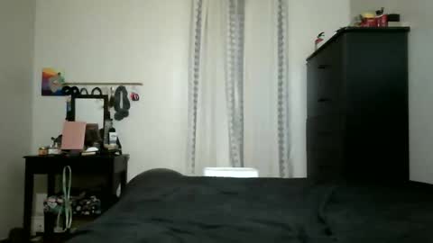 Lit en Cama online show from 11.15.25