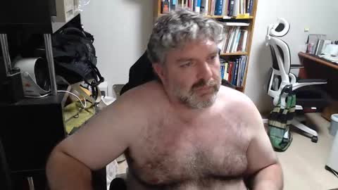 Snapshot of ogre57 chatting on 05.24.26 Woman message me men do not make demands and dont ask for pm only ladies. online show from 05.24.26