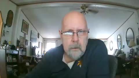 Snapshot of ogusbogus chatting on 01.06.26 Maximus No Mo online show from 01.06.26