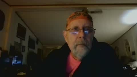 Snapshot of ogusbogus chatting on 01.13.26 Maximus No Mo online show from 01.13.26