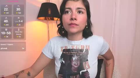  Holly  online show from 02.12.25