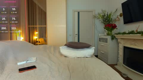 Julie online show from 03.27.26