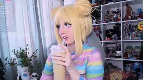 Snapshot of ohclementinee chatting on 02.13.26 Clementine Clem online show from 02.13.26