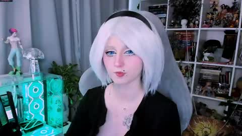 Snapshot of ohclementinee chatting on 05.28.26 Clementine Clem online show from 05.28.26