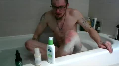 Snapshot of ohdoyle93 chatting on 01.10.25 ohdoyle93 online show from 01.10.25