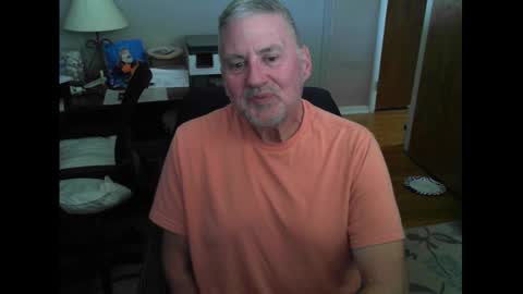 Snapshot of ohfukitsbob chatting on 09.29.25 ohfukitsbob online show from 09.29.25