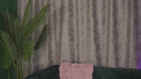 Julia online show from 02.22.25