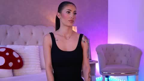 ohhaisha online show from 11.24.25