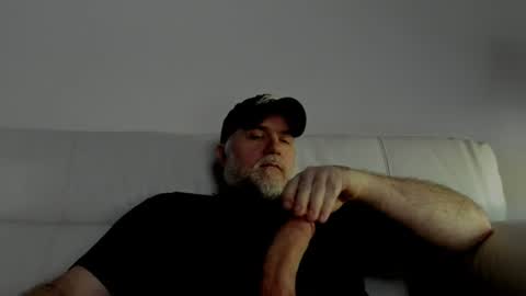 Snapshot of ohhhbillyyy chatting on 06.16.26 Billy Bear online show from 06.16.26