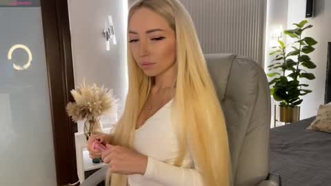 Emma online show from 03.10.26