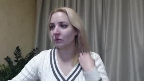 Mari online show from 02.08.25