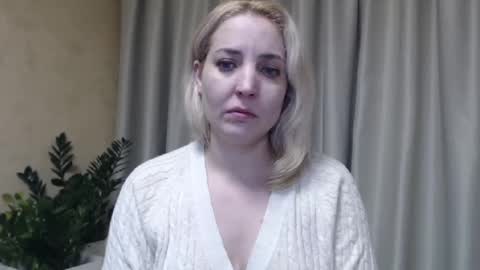 Mari online show from 02.09.25