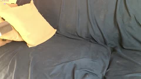 Yumi online show from 11.15.25