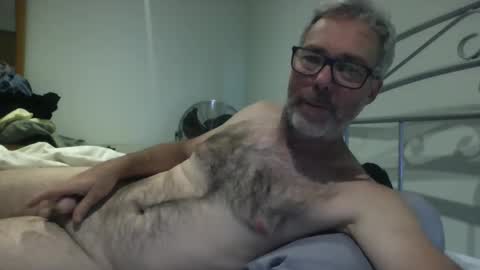 oiledcouple1 online show from 10.28.25