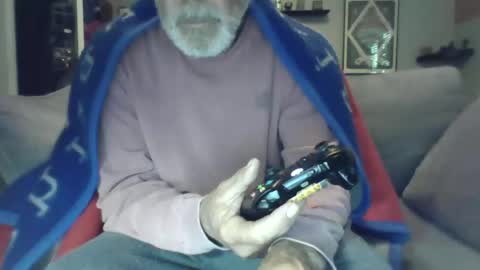 Snapshot of old_bald63 chatting on 10.25.25 old_bald63 online show from 10.25.25