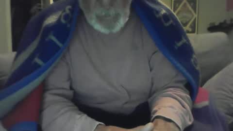 Snapshot of old_bald63 chatting on 04.09.26 old_bald63 online show from 04.09.26