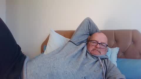 old_fkr online show from 01.30.25