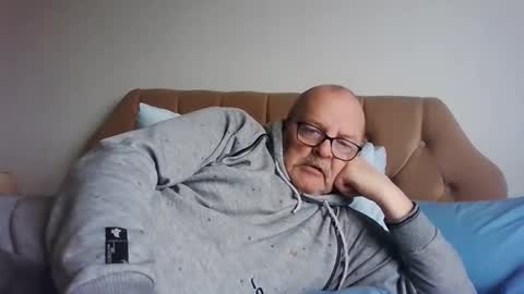 old_fkr online show from 01.31.25