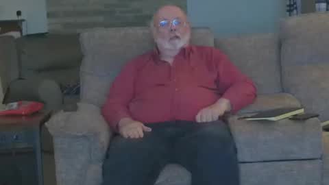 Snapshot of old_guy111 chatting on 03.02.26 old_guy111 online show from 03.02.26