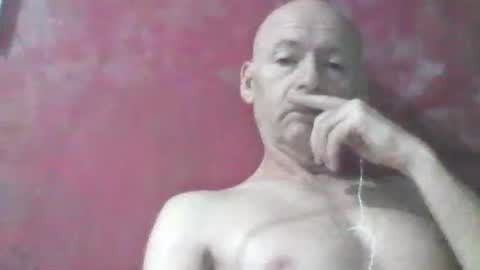 Snapshot of oldbuthorny62 chatting on 06.01.26 oldbuthorny62 online show from 06.01.26