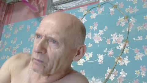 Snapshot of oldbuthorny62 chatting on 06.23.26 oldbuthorny62 online show from 06.23.26