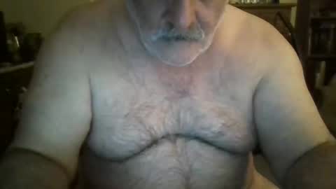 Snapshot of oldcockforyngladies chatting on 02.06.25 oldcockforyngladies online show from 02.06.25