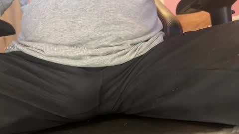 older_guy1 online show from 05.10.26