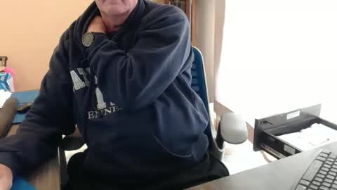Snapshot of olderandwiser chatting on 12.17.24 Older and Wiser online show from 12.17.24