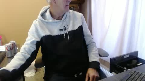 Snapshot of olderandwiser chatting on 01.16.25 Older and Wiser online show from 01.16.25