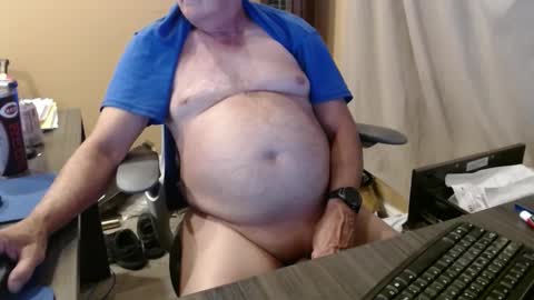 Snapshot of olderandwiser chatting on 09.14.25 Older and Wiser online show from 09.14.25