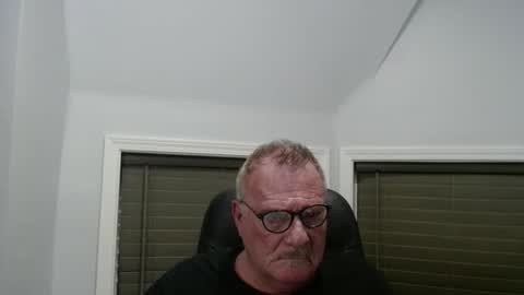 Snapshot of oldguybigd chatting on 05.04.26 oldguybigd online show from 05.04.26