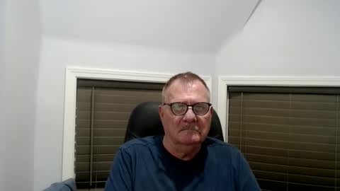 Snapshot of oldguybigd chatting on 05.23.26 oldguybigd online show from 05.23.26