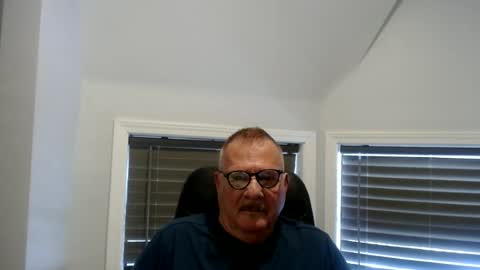Snapshot of oldguybigd chatting on 06.15.26 oldguybigd online show from 06.15.26