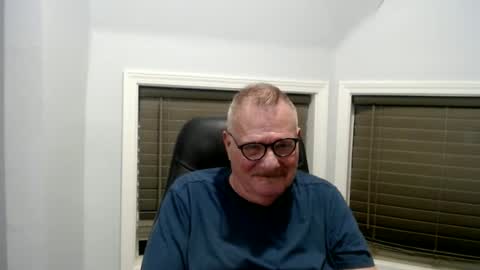Snapshot of oldguybigd chatting on 06.16.26 oldguybigd online show from 06.16.26