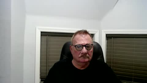Snapshot of oldguybigd chatting on 07.04.26 oldguybigd online show from 07.04.26